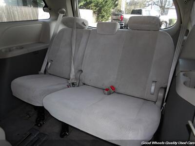 2014 Toyota Sienna LE 8-Passenger   - Photo 15 - Glassboro, NJ 08028