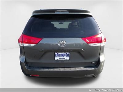 2014 Toyota Sienna LE 8-Passenger - Photo 5 - Glassboro, NJ 08028