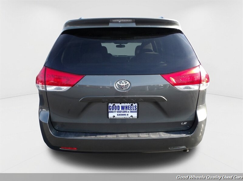 2014 Toyota Sienna LE 8-Passenger - Photo 5 - Glassboro, NJ 08028