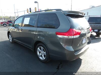 2014 Toyota Sienna LE 8-Passenger   - Photo 7 - Glassboro, NJ 08028