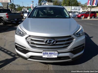2018 Hyundai Santa Fe 2.4L   - Photo 2 - Glassboro, NJ 08028