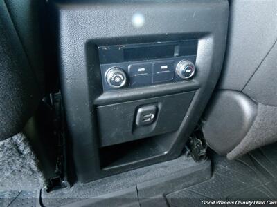 2020 Chevrolet Traverse LT Cloth   - Photo 18 - Glassboro, NJ 08028