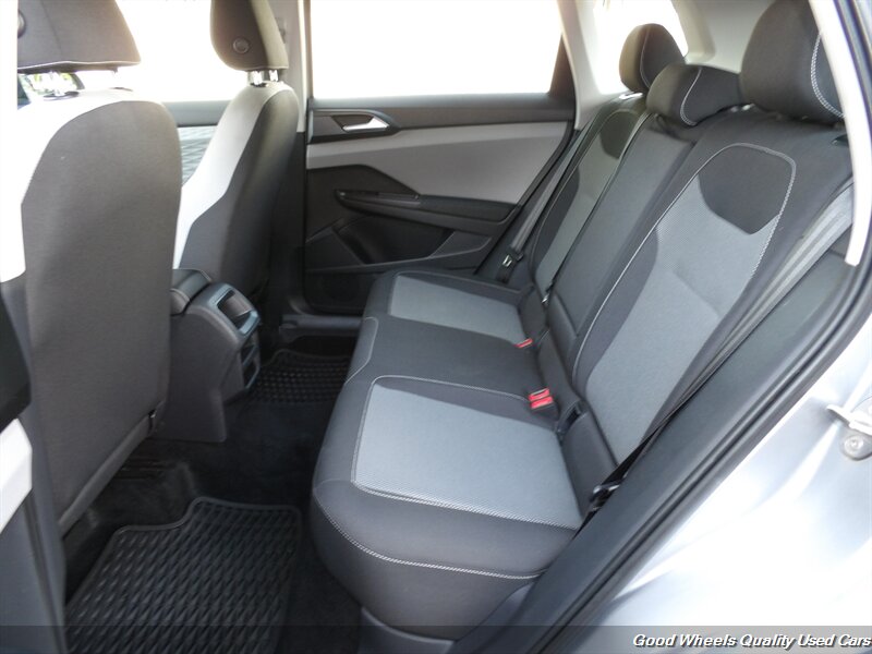 2022 Volkswagen Taos S 4Motion - Photo 12 - Glassboro, NJ 08028
