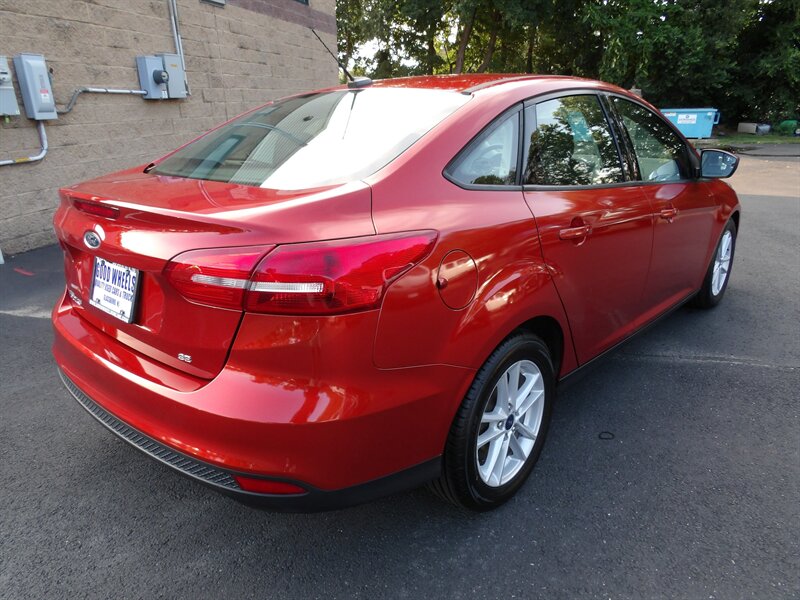 2018 Ford Focus SE - Photo 5 - Glassboro, NJ 08028