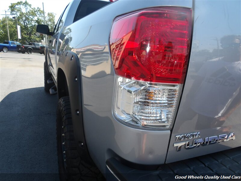 2011 Toyota Tundra SR5 photo 13