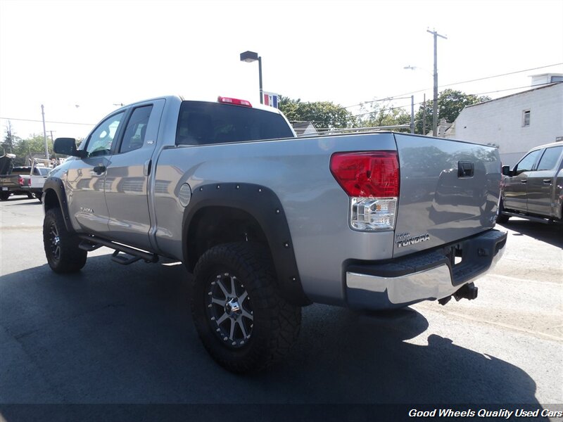 2011 Toyota Tundra SR5 photo 7