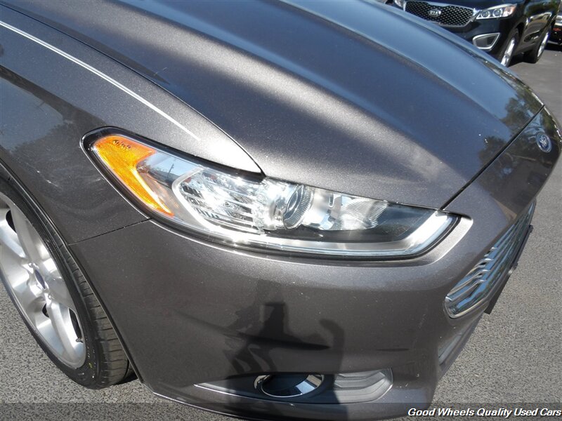 2014 Ford Fusion SE photo 8