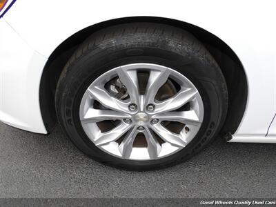 2023 Chevrolet Malibu LT   - Photo 11 - Glassboro, NJ 08028