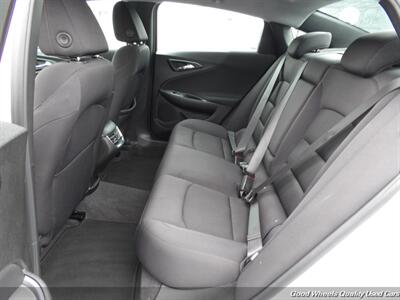 2023 Chevrolet Malibu LT   - Photo 14 - Glassboro, NJ 08028
