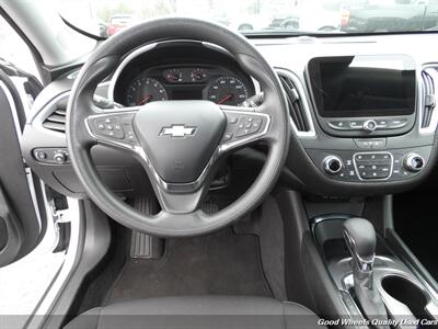 2023 Chevrolet Malibu LT   - Photo 15 - Glassboro, NJ 08028