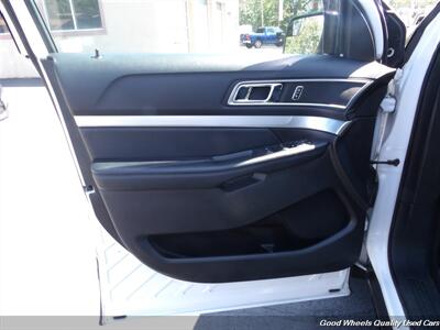 2017 Ford Explorer XLT   - Photo 14 - Glassboro, NJ 08028