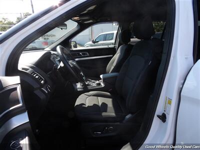 2017 Ford Explorer XLT   - Photo 18 - Glassboro, NJ 08028