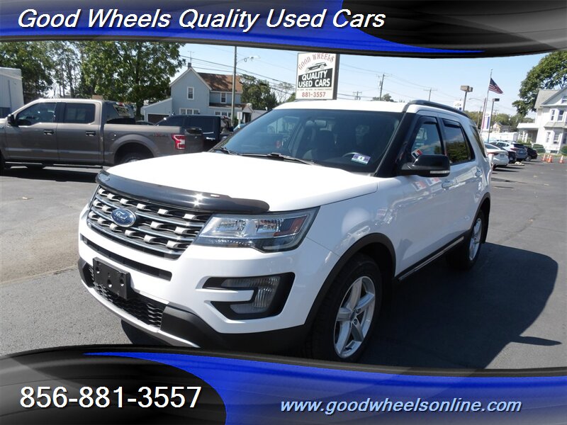 2017 Ford Explorer XLT  