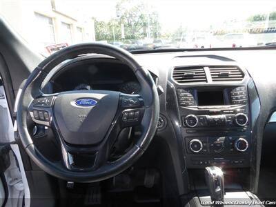 2017 Ford Explorer XLT   - Photo 16 - Glassboro, NJ 08028