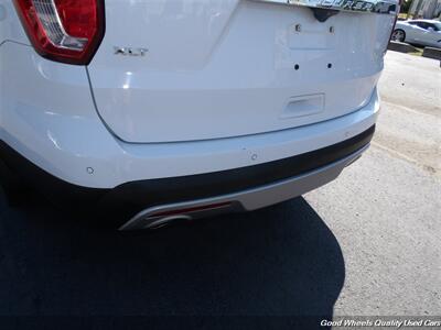 2017 Ford Explorer XLT   - Photo 12 - Glassboro, NJ 08028