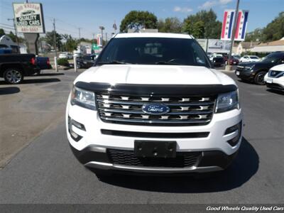 2017 Ford Explorer XLT   - Photo 2 - Glassboro, NJ 08028