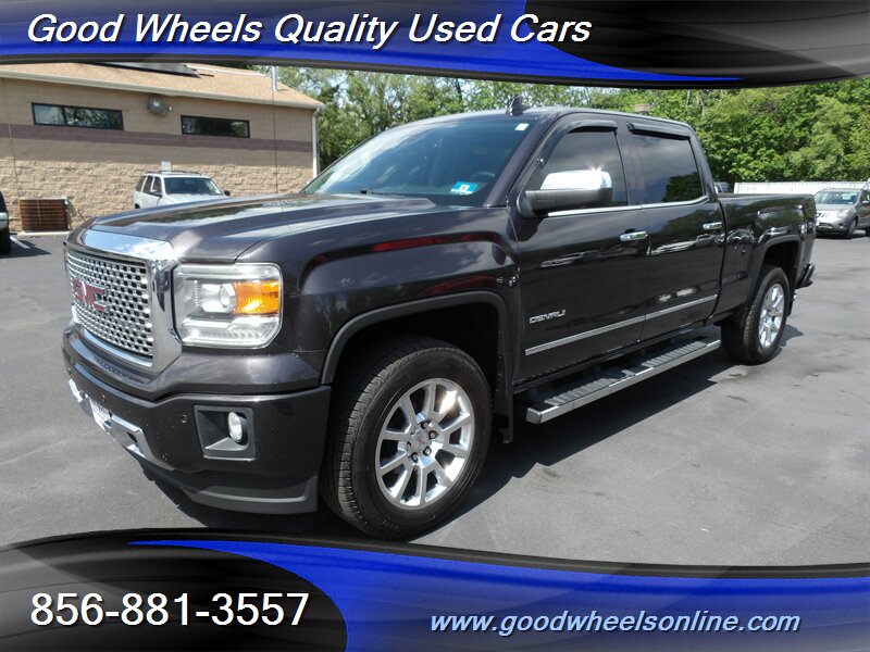 2015 GMC Sierra 4WD Crew Cab Standard Box's photo