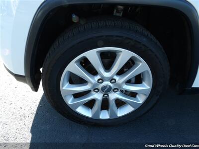 2017 Jeep Grand Cherokee Limited   - Photo 10 - Glassboro, NJ 08028