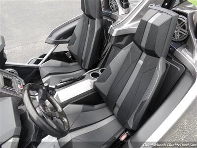 2015 Polaris SLINGSHOT   - Photo 15 - Glassboro, NJ 08028
