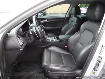2018 Kia Stinger Premium   - Photo 13 - Glassboro, NJ 08028