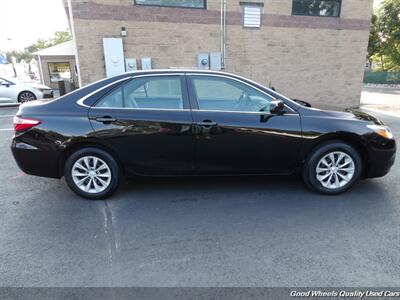 2017 Toyota Camry LE - Photo 4 - Glassboro, NJ 08028