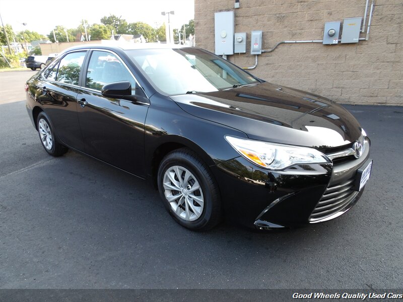 2017 Toyota Camry LE - Photo 3 - Glassboro, NJ 08028