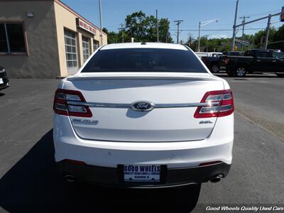 2017 Ford Taurus SEL   - Photo 6 - Glassboro, NJ 08028