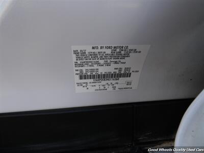 2017 Ford Taurus SEL   - Photo 32 - Glassboro, NJ 08028