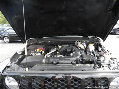 2022 Jeep Gladiator Willys   - Photo 20 - Glassboro, NJ 08028
