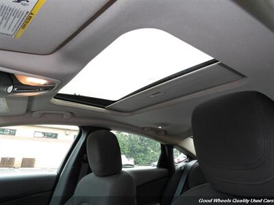 2016 Chrysler 200 Limited - Photo 21 - Glassboro, NJ 08028