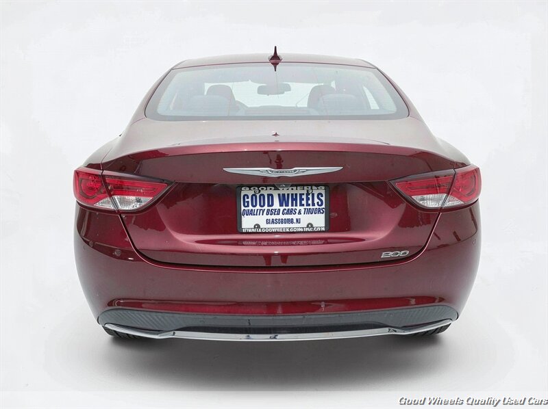 2016 Chrysler 200 Limited - Photo 6 - Glassboro, NJ 08028