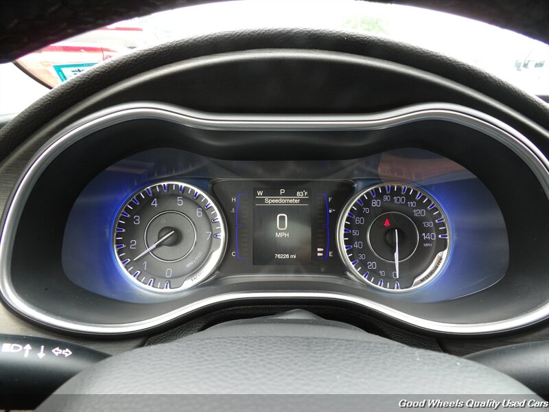 2016 Chrysler 200 Limited - Photo 17 - Glassboro, NJ 08028
