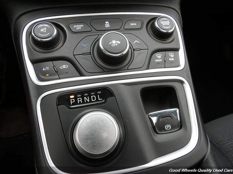 2016 Chrysler 200 Limited - Photo 20 - Glassboro, NJ 08028