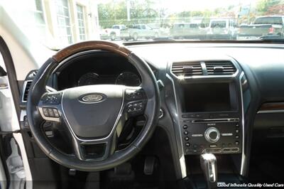 2017 Ford Explorer Platinum   - Photo 16 - Glassboro, NJ 08028