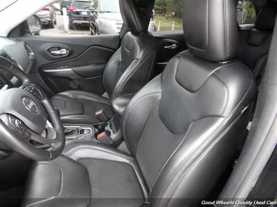 2020 Jeep Cherokee Latitude Plus   - Photo 13 - Glassboro, NJ 08028