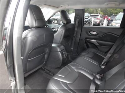 2020 Jeep Cherokee Latitude Plus   - Photo 16 - Glassboro, NJ 08028