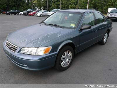 2001 Toyota Camry LE Sedan