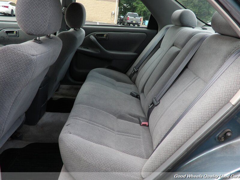 2001 Toyota Camry LE - Photo 7 - Glassboro, NJ 08028