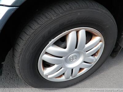 2001 Toyota Camry LE - Photo 12 - Glassboro, NJ 08028