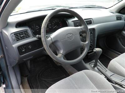 2001 Toyota Camry LE - Photo 5 - Glassboro, NJ 08028