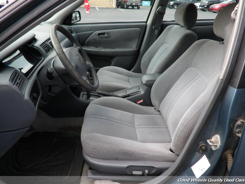 2001 Toyota Camry LE - Photo 6 - Glassboro, NJ 08028
