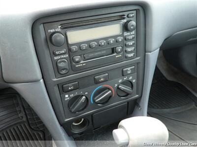 2001 Toyota Camry LE - Photo 8 - Glassboro, NJ 08028