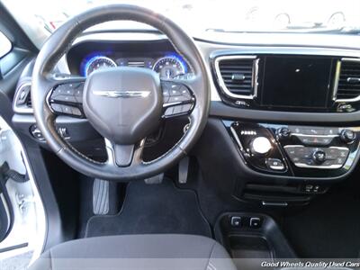 2019 Chrysler Pacifica Touring Plus - Photo 14 - Glassboro, NJ 08028