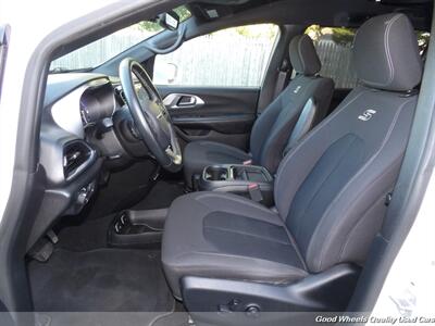 2019 Chrysler Pacifica Touring Plus - Photo 11 - Glassboro, NJ 08028