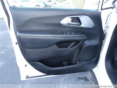 2019 Chrysler Pacifica Touring Plus - Photo 24 - Glassboro, NJ 08028
