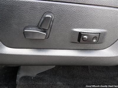 2015 RAM 1500 Big Horn   - Photo 16 - Glassboro, NJ 08028