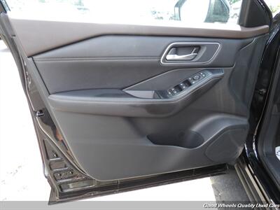 2021 Nissan Rogue SV   - Photo 25 - Glassboro, NJ 08028
