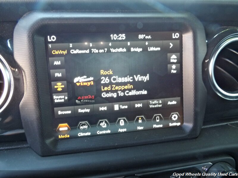 2023 Jeep Wrangler Rubicon 392 - Photo 17 - Glassboro, NJ 08028