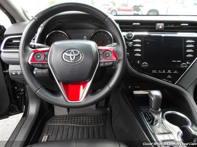 2018 Toyota Camry XSE   - Photo 15 - Glassboro, NJ 08028