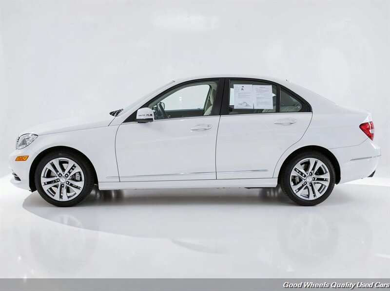 2013 Mercedes-Benz C 300 Sport 4MATIC - Photo 8 - Glassboro, NJ 08028